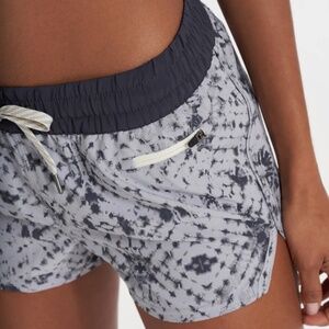 Vuori Clementine Short - Grey Shibori - Small